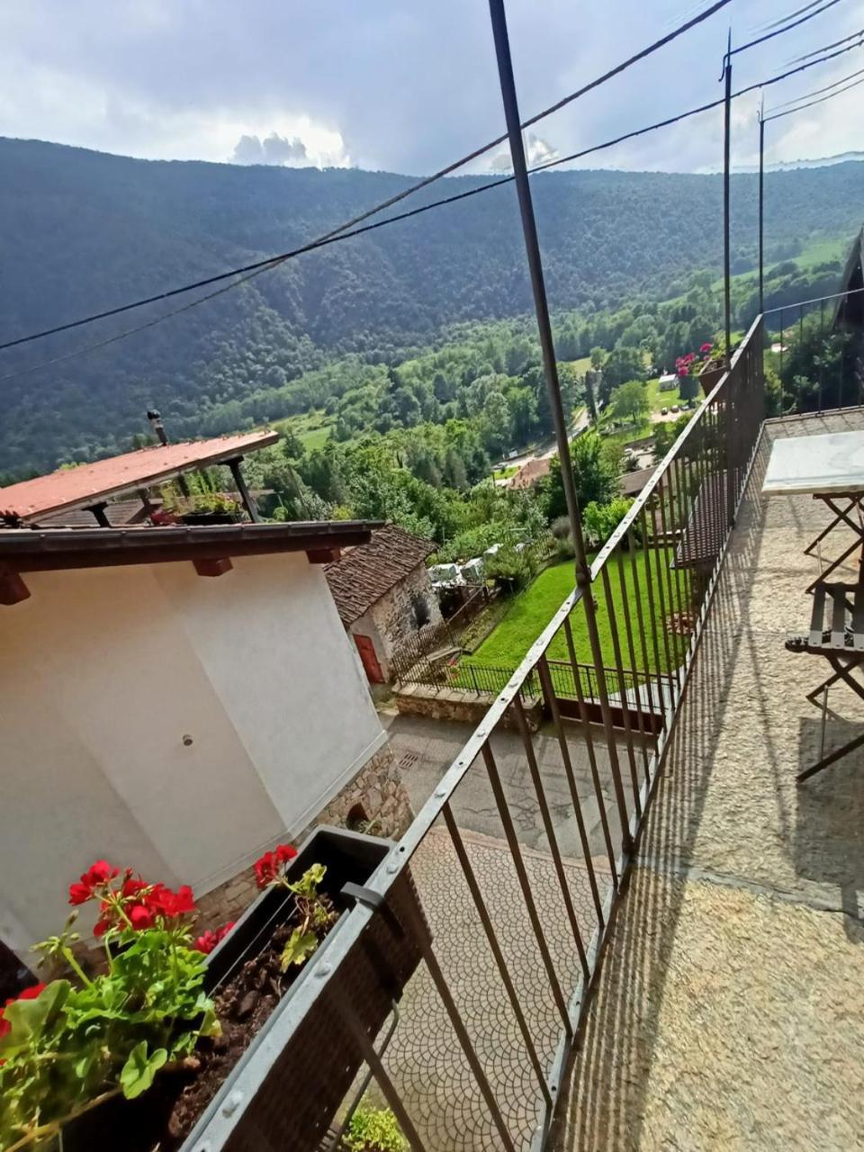 Foresteria Lombarda B & B Ca' Pelitti Ganna Dış mekan fotoğraf
