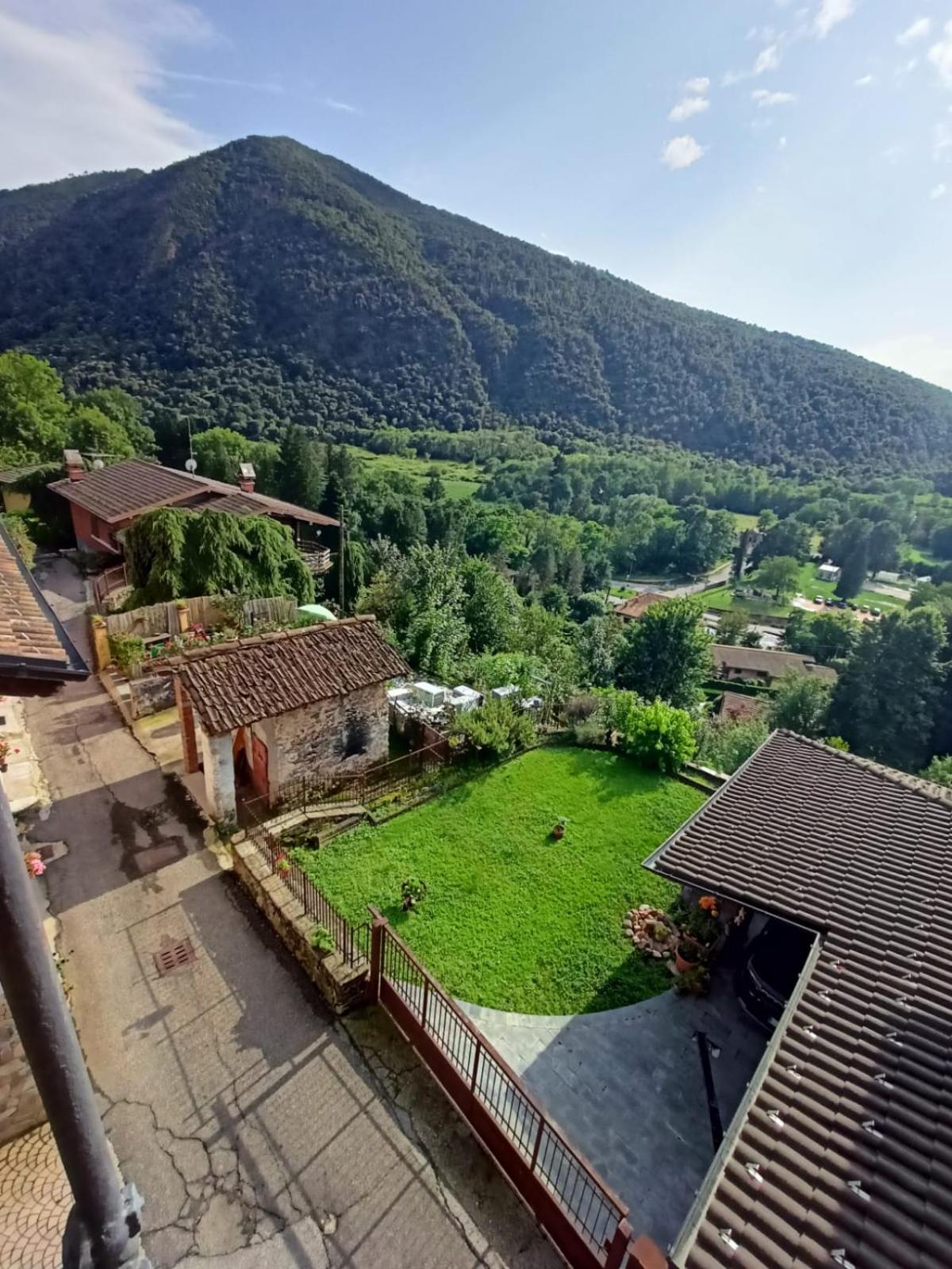 Foresteria Lombarda B & B Ca' Pelitti Ganna Dış mekan fotoğraf