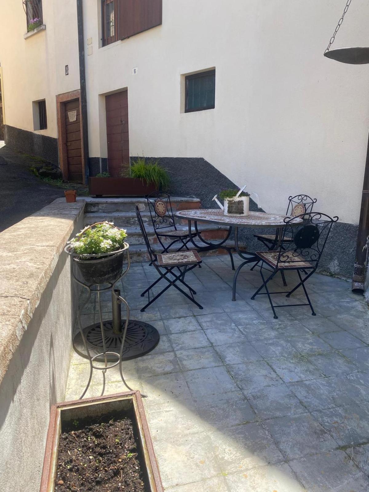 Foresteria Lombarda B & B Ca' Pelitti Ganna Dış mekan fotoğraf